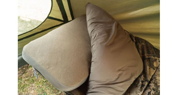 NASH - Ležadlo Indulgence 4 Leg Junior Sleep System Camo