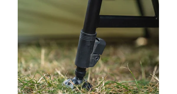 NASH - Ležadlo Indulgence 4 Leg Junior Sleep System Camo