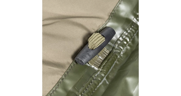 NASH - Prikrývka na lehátko Indulgence Waterproof Bedchair Cover Camo Standard