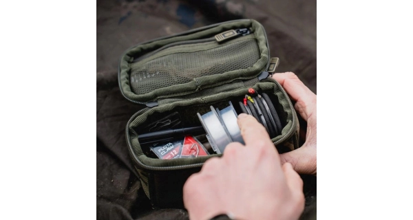 NASH - Puzdro Subterfuge Tackle Pouch Medium