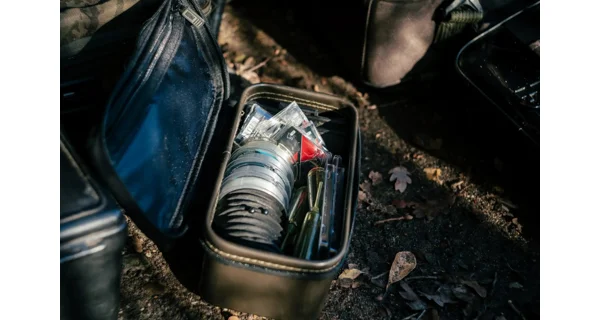 NASH - Puzdro Subterfuge Waterbox Pouch Medium