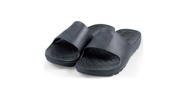 NASH - Šľapky Make It Happen Sliders Black veľ. 45