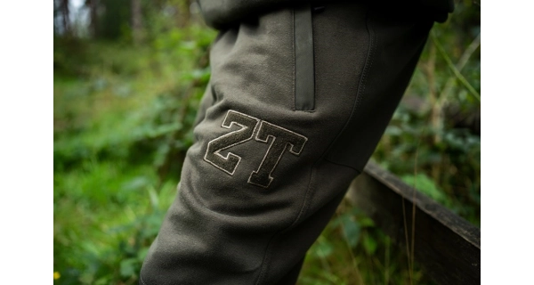 NASH - Tepláky Zero Tolerance Wind Chill Joggers Varsity veľ. M