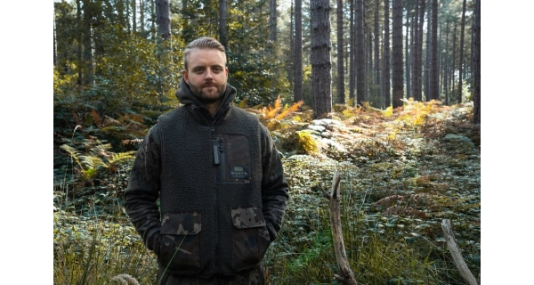 NASH - Vesta Zero Tolerance Sherpa Fleece Reversible Body Warmer veľ. M