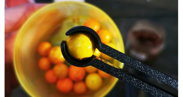 PIMP MY TACKLE - Boilies pinzeta s krájačom Tweezers Small 12-18mm