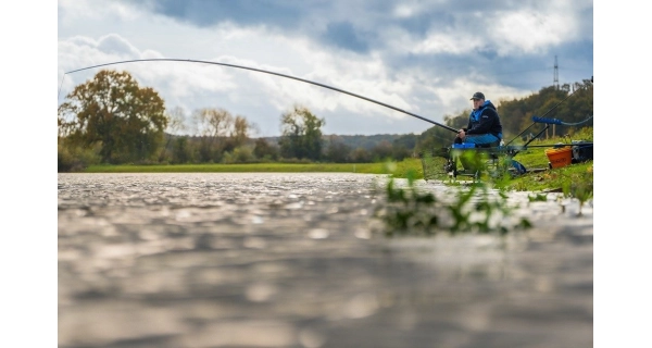 PRESTON - Delička Edge Monster Margin 9,5 m