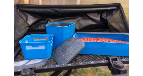 PRESTON - Krabička 4Pt Bait Tub