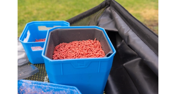 PRESTON - Krabička 4Pt Bait Tub