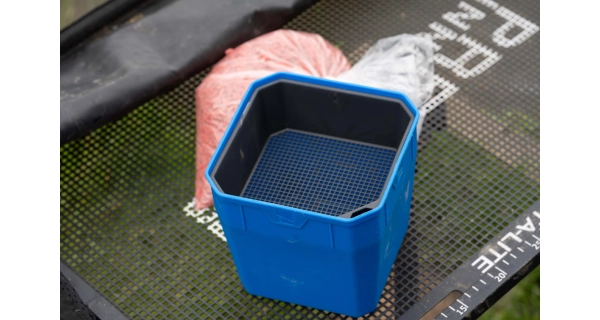 PRESTON - Krabička 4Pt Bait Tub