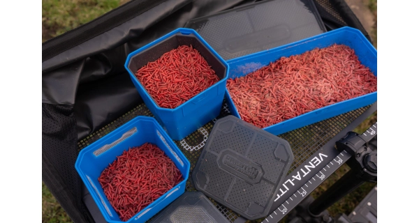 PRESTON - Krabička 4Pt Bait Tub