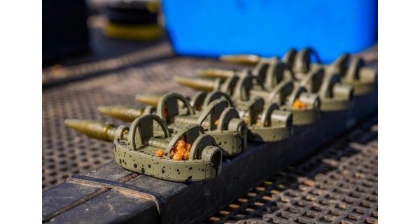 PRESTON - Krmítko ICS In-Line Dura Flat Method XL 75 g