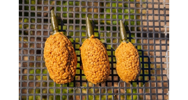 PRESTON - Krmítko ICS In-Line Dura Flat Method XL 90 g