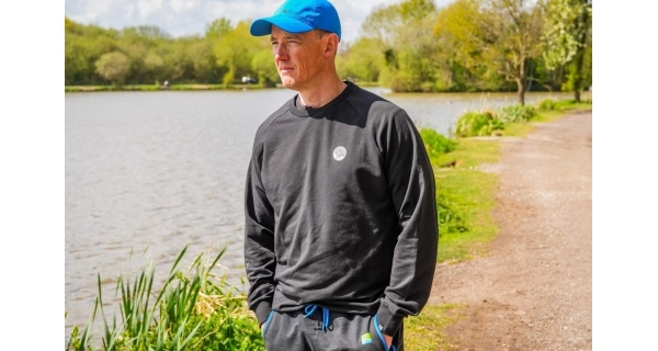PRESTON - Mikina Black Minimal Sweatshirt veľ. 4XL