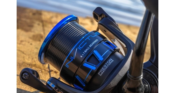 PRESTON - Náhradná cievka Invictus Spare Spool 420