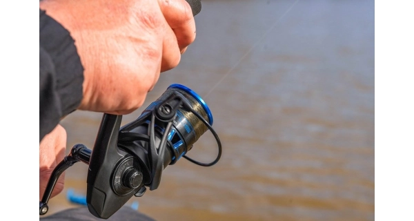 PRESTON - Navijak Invictus Reel 520