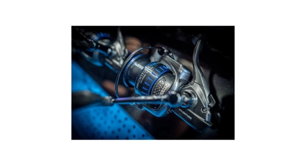 PRESTON - Navijak Magnitude 320