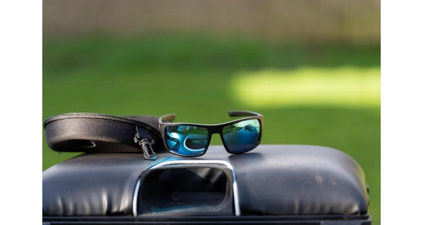 PRESTON - Polarizačné okuliare Inception Wrap Sunglasses Ice Blue Lens