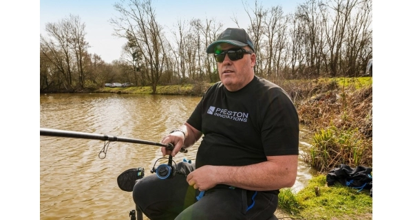 PRESTON - Tričko Lightweight Black Raglan T-Shirt veľ. XL