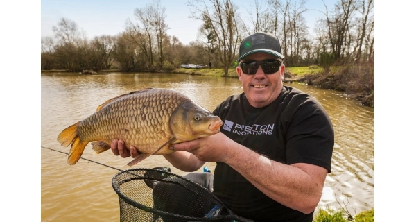 PRESTON - Tričko Lightweight Black Raglan T-Shirt veľ. XL