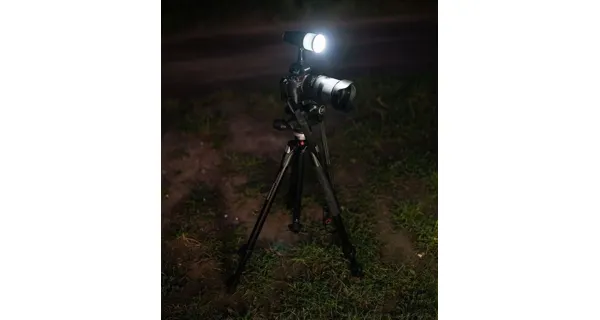 RIDGEMONKEY - Držiak na svetlo Camera Accessory Bracket
