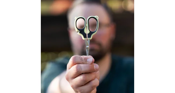 RIDGEMONKEY - Nožnice Nite Glo Strip n Snip Scissors