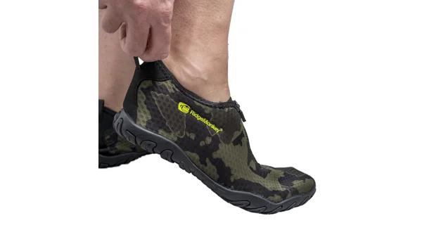RIDGEMONKEY - Topánky APEarel Dropback Aqua Shoes Camo veľ. 45