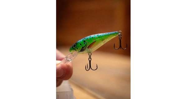 SALMO - Wobler Rattlin Executors SDR Clear 5 cm 5,5 g Purple Trout