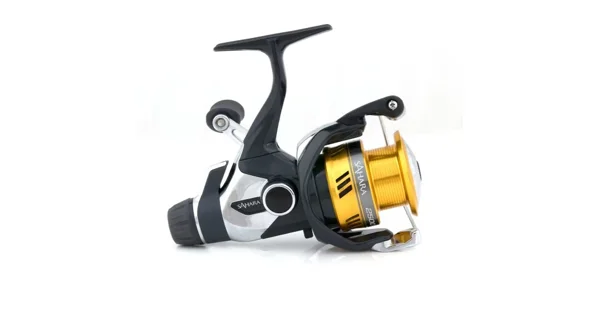 SHIMANO - Navijak Sahara 4000 R