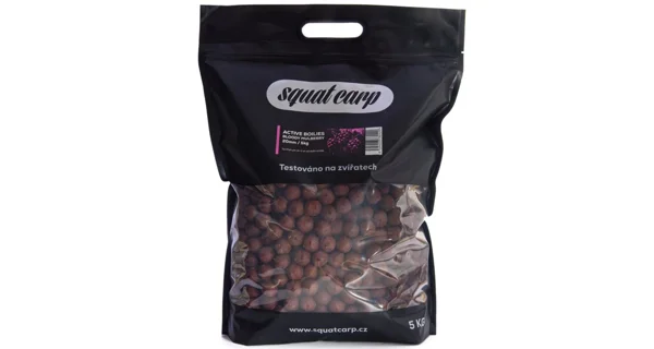 SQUAT CARP - Active Boilies 20 mm 5 kg Bloody Mullberry