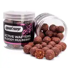 SQUAT CARP - Rozpustné neutrálne vyvážené boilies Active Wafters Bloody Mullberry 24 mm 150 g