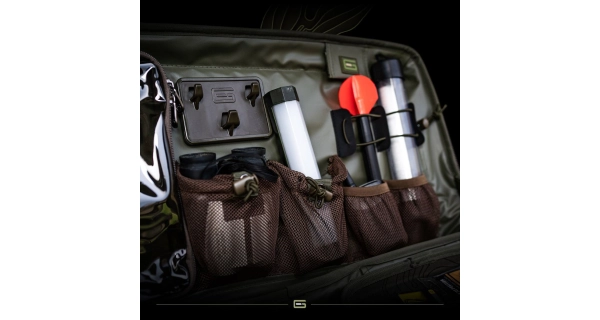 STRATEGY - Taška Grade D-Lux Carryall veľ. XL