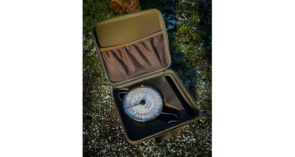 STRATEGY - Váha s puzdrom Complete Scale Bag