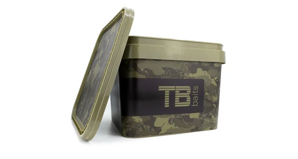 TB BAITS - Vedierko Carp Camo Premium 10 l