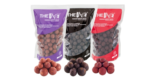 THE ONE - Boilie The Black One 18 mm 1 kg Chobotnica Slivka