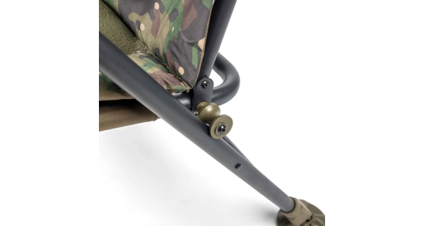TRAKKER PRODUCTS - Kreslo komfortné s lakťovými opierkami Levelite Camo Longback Recliner