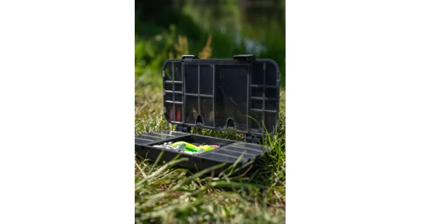 ZEBCO - Krabička Demonic Jig & Rig Box