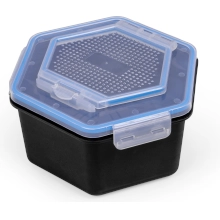 ZEBCO - Škatuľka na nástrahy so sitkom Secure-Lock Bait Box And Sieve 2 l